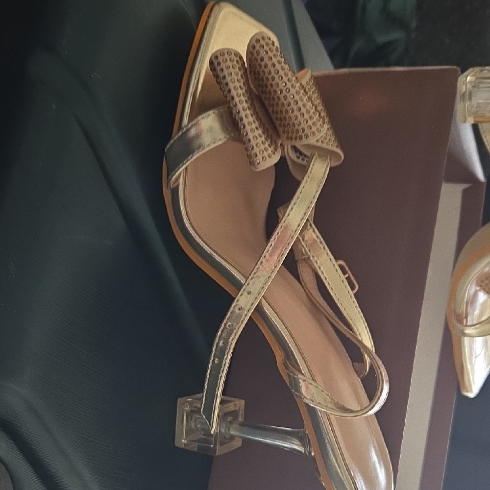 Elegant Gold Strappy Heels with Bow